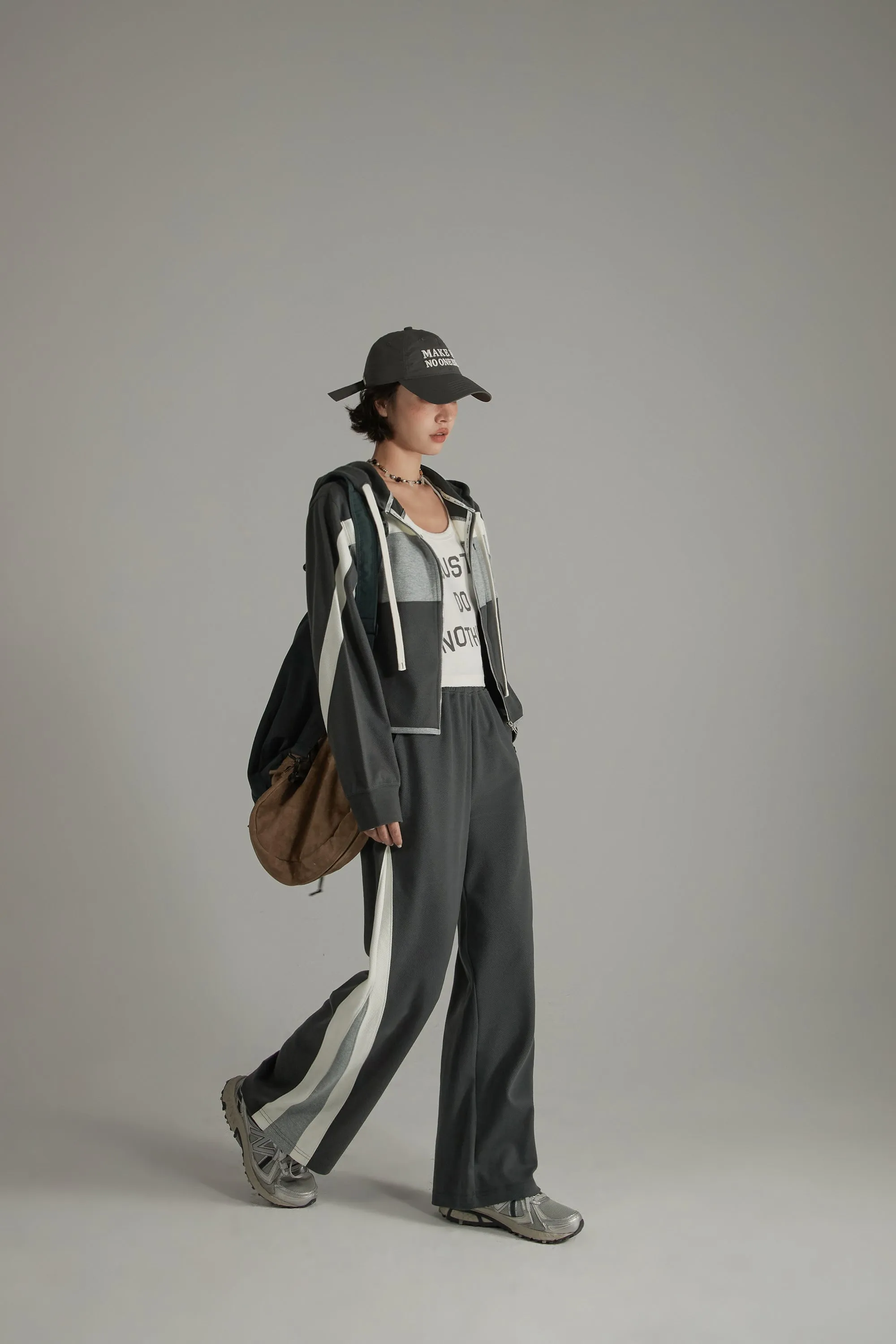 Elastic Waist Wide Casual Sporty Pants