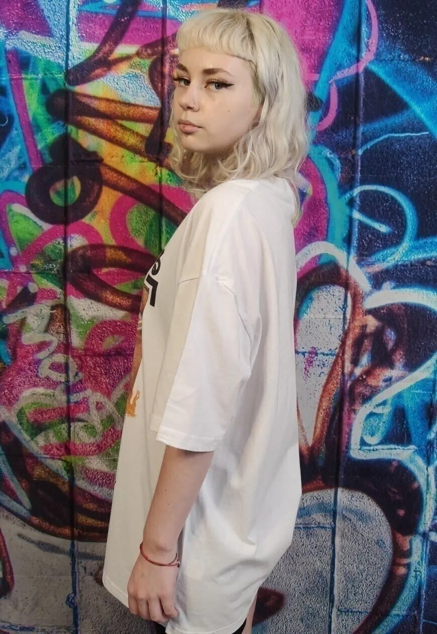 Grunge graffiti print tee Korean slogan t-shirt in white