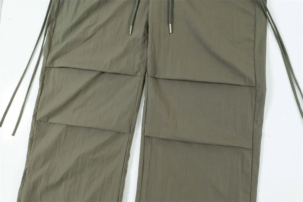 Men's Solid Color Pleated Loose Paratrooper Casual Pants